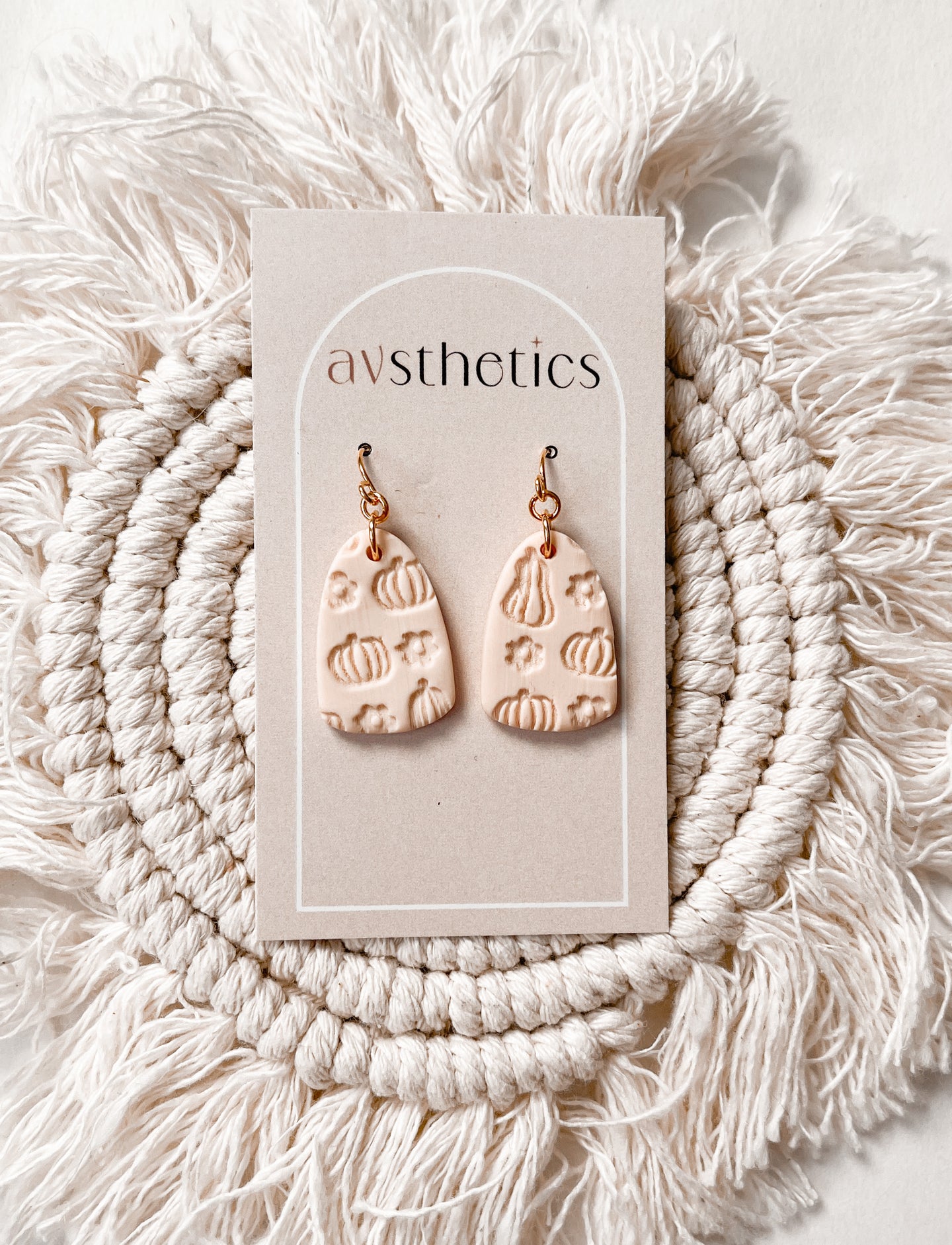 Pumpkin Meadow - Pointed Arch